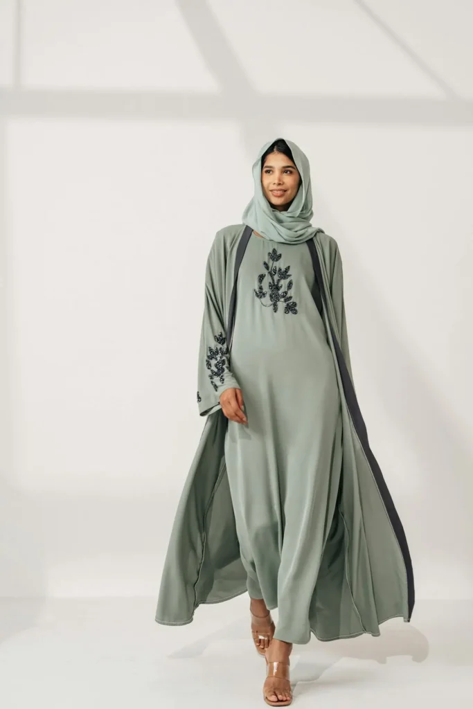 abaya_for_tall_ladies