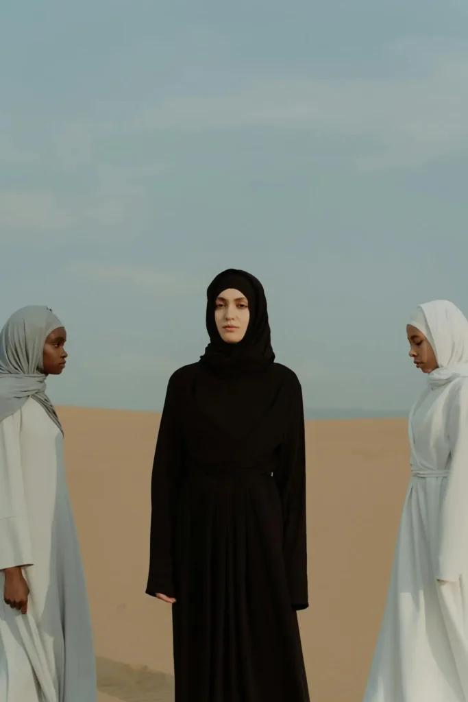 plain_black_open_abaya